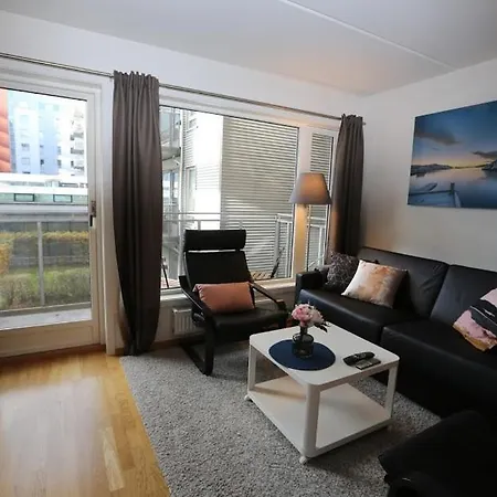 Apartment Center 3 Bedrooms Apartment, Mandalls Gate 12 *